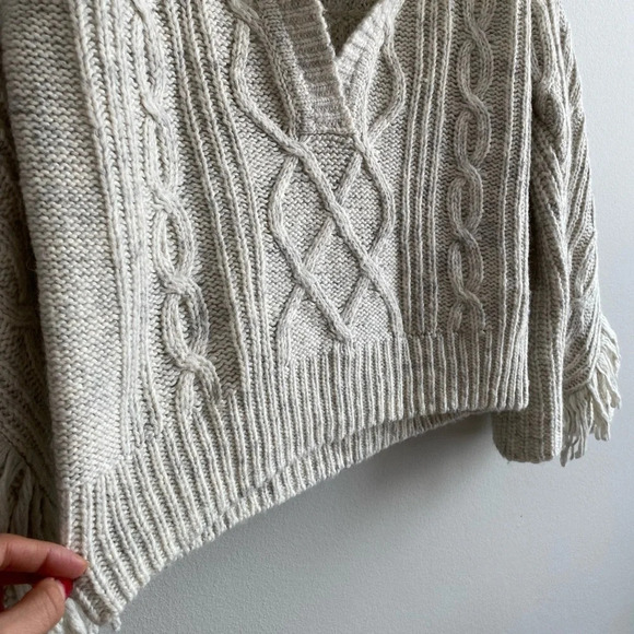 WHITE House Black Market Oversized Polo Sweater with Fringe Size XS - Picture 7 of 16